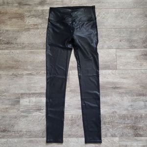 NWT Retro Gong Black Metallic Faux Leather Leggings Size Medium